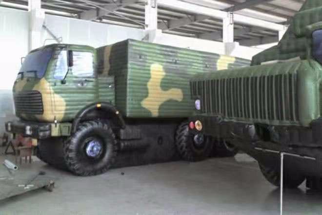 济源大型军事车
